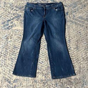 Woman’s Lane Bryant size 22 bootcut jeans